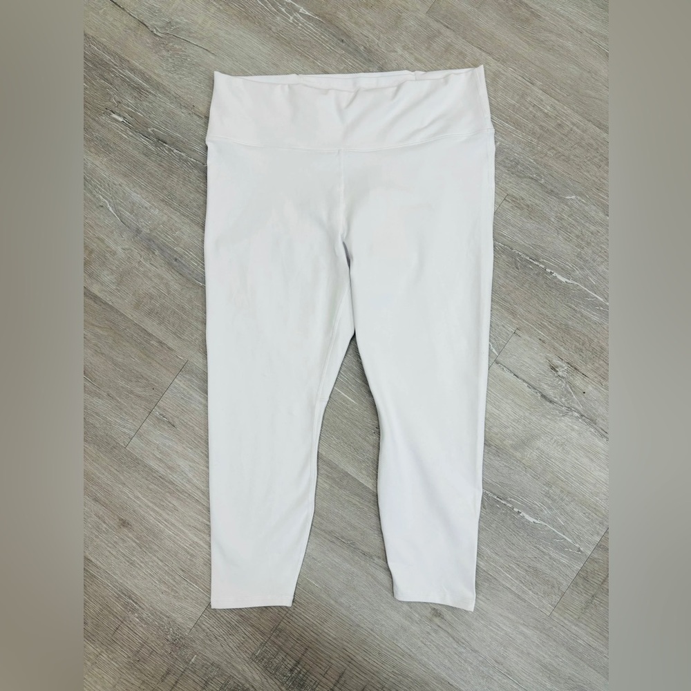 Fabletics High Waisted Power Hold 7/8 Active Leggings - NEW - Size 2X
